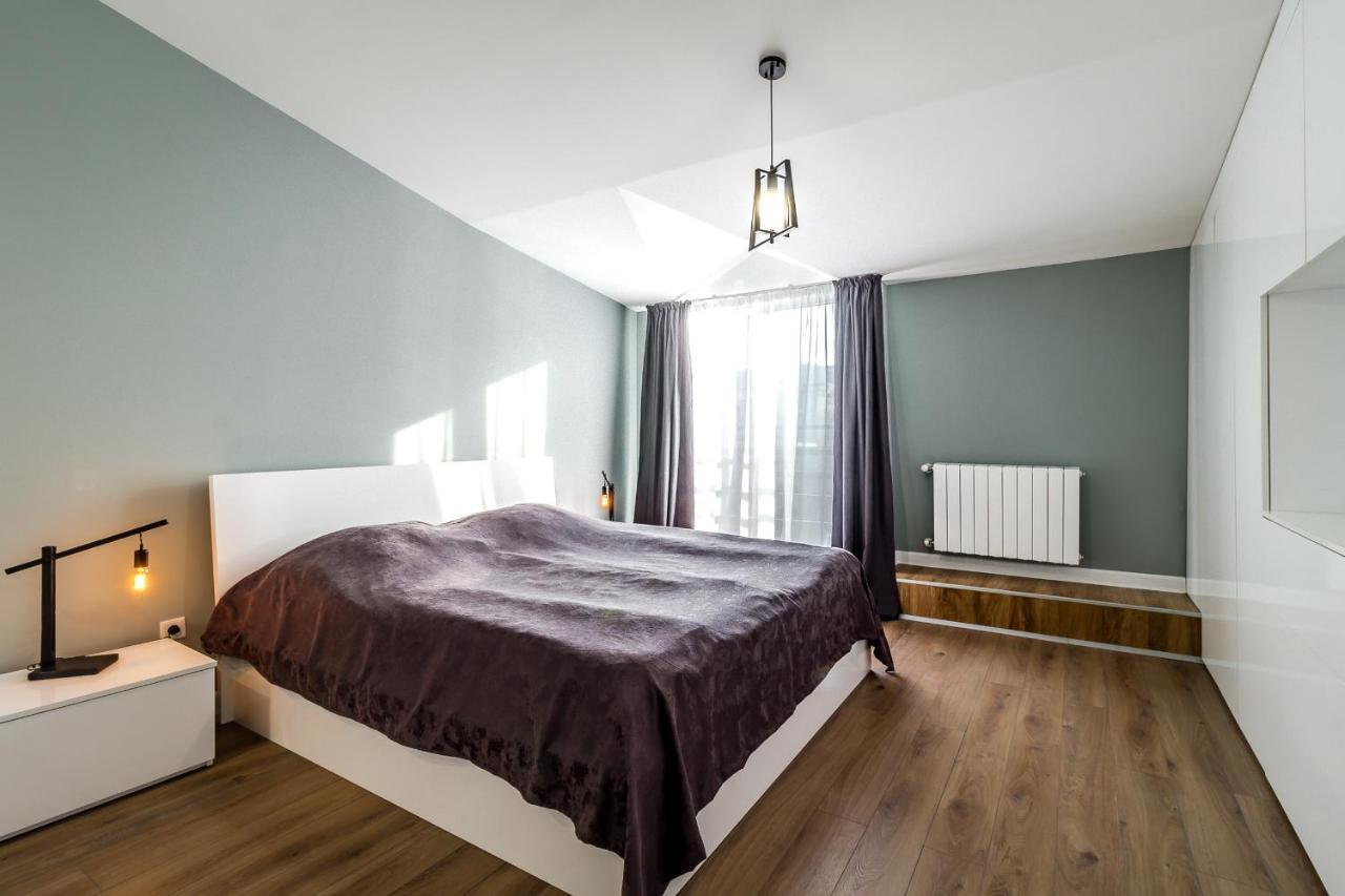 Modern Apartment In Old Tbilisi Esterno foto