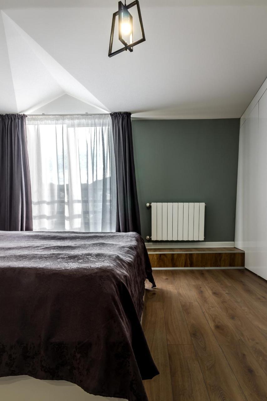Modern Apartment In Old Tbilisi Esterno foto